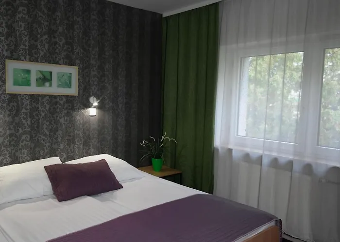 Hotel George