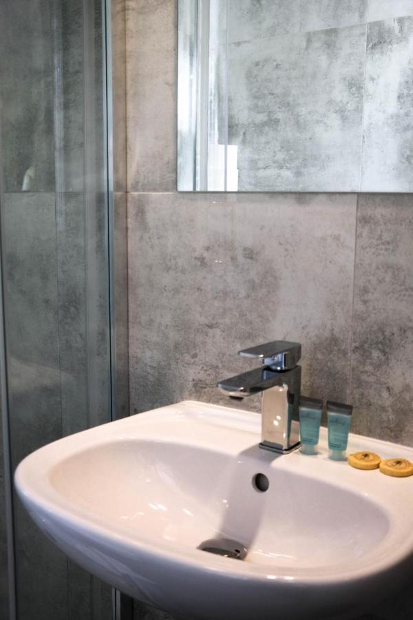Hotel George 2*